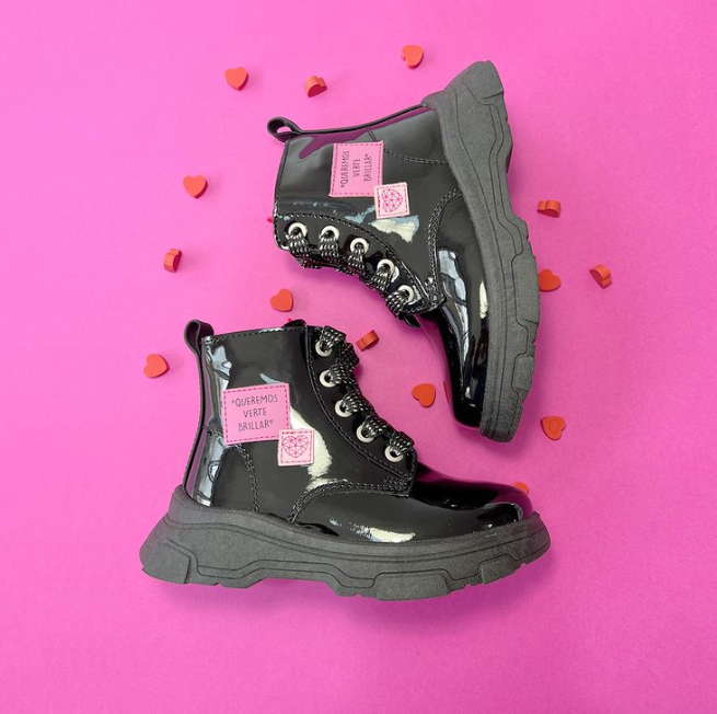 ¡Celebra el mes del amor y la amistad con los zapatos perfectos para tus pequeños en Mimo Shops!